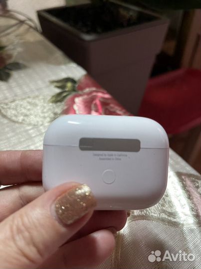 Наушник airpods pro