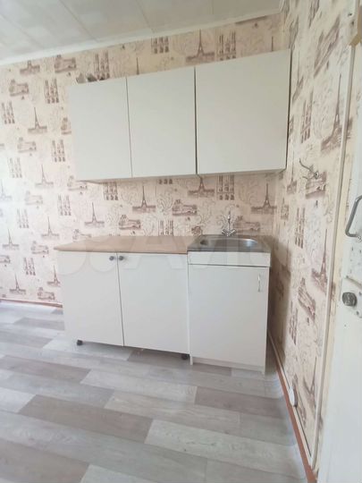 Комната 13 м² в 1-к., 4/5 эт.