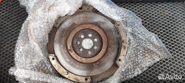 Маховик Lancer 9 2.0