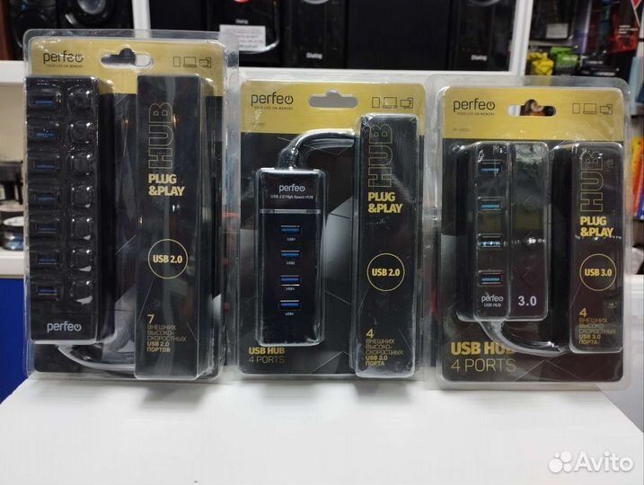 Картридеры и USB-HUB разные, много, новые