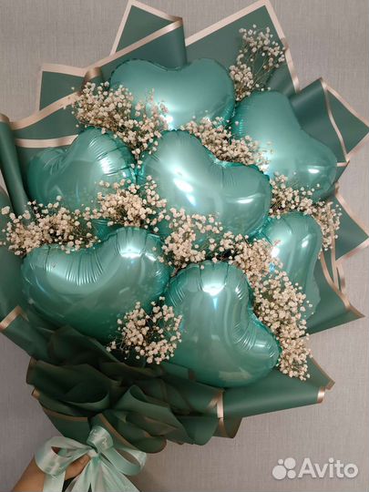 Букет из шаров и гипсофилы