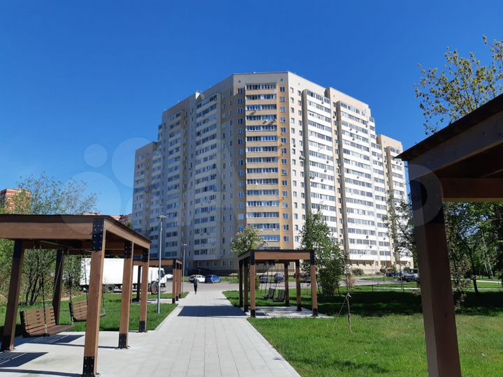 2-к. квартира, 65,4 м², 1/17 эт.