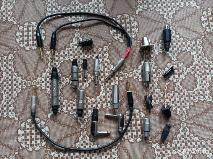 Разъемы Jack и XLR