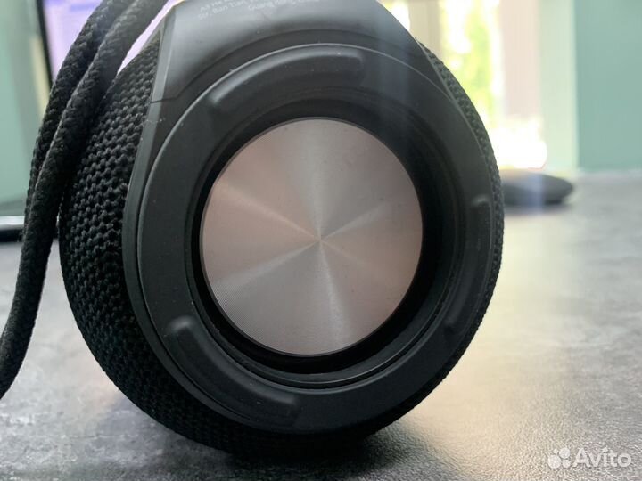 Блютуз колонка