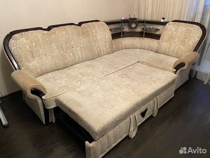 Угловой диван бу