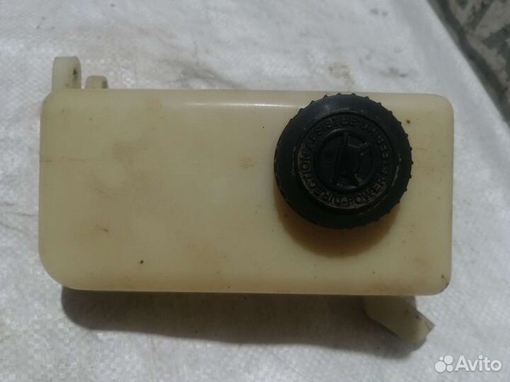 Бачок гура Iran khondro Samand 1,8