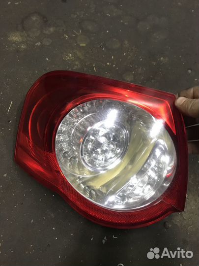 Фонарь левый в крыло пассат б 6 универсал