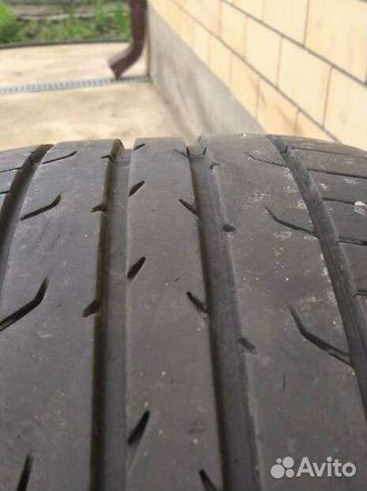 Dunlop Direzza DZ102 235/45 R17 94W