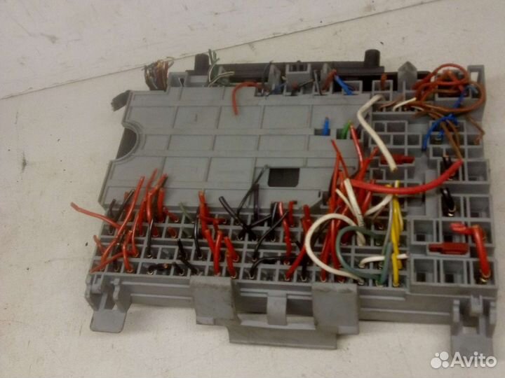 Блок предохранителей Опель
