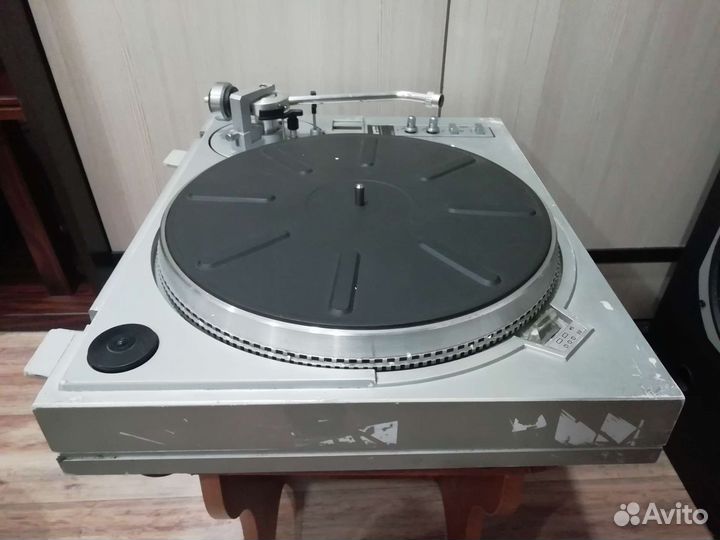 Проигрыватель винила арктур 006