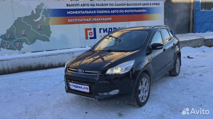 Рычаг передний левый Ford Kuga (CBS) 1793237