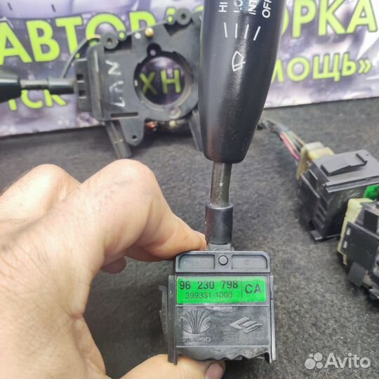 Подрулевой переключатель Chevrolet Lanos