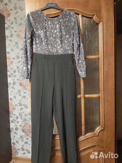 Комбинезон женский