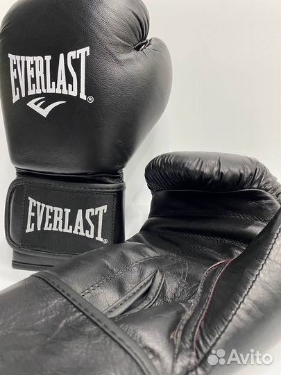 Боксерские кожаные перчатки Everlast