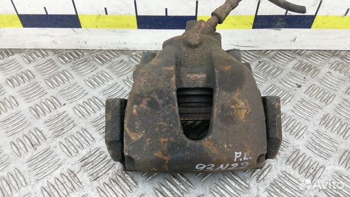 Суппорт передний левый Volvo C30 2009 1682876