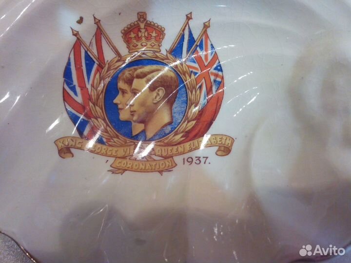 Тарелка фарфоровая английская 1937 год