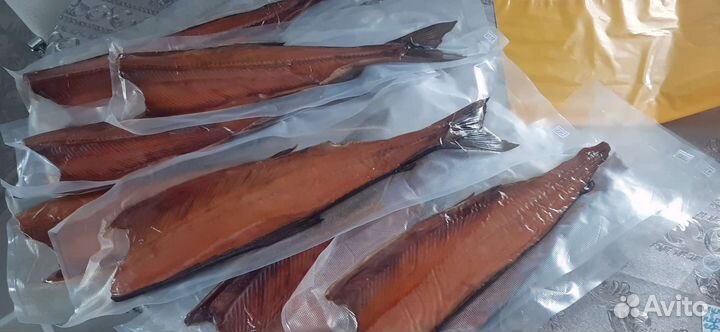 Рыба холодного копчения кета