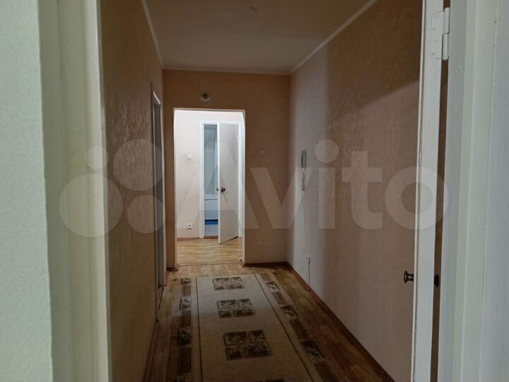 2-к. квартира, 90 м², 3/10 эт.