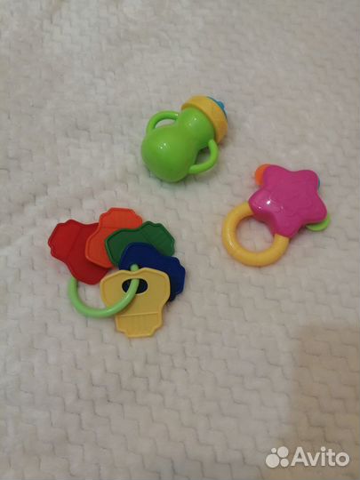 Развивающие игрушки с рождения до 2 лет пакетом