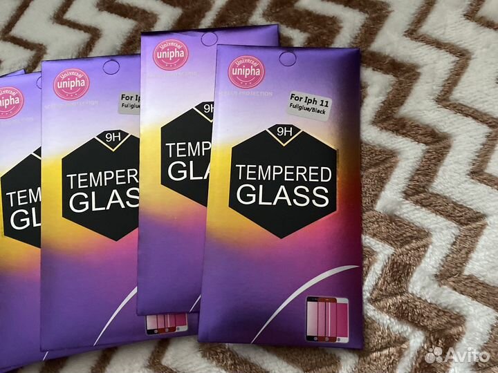 Защитное стекло iPhone 11