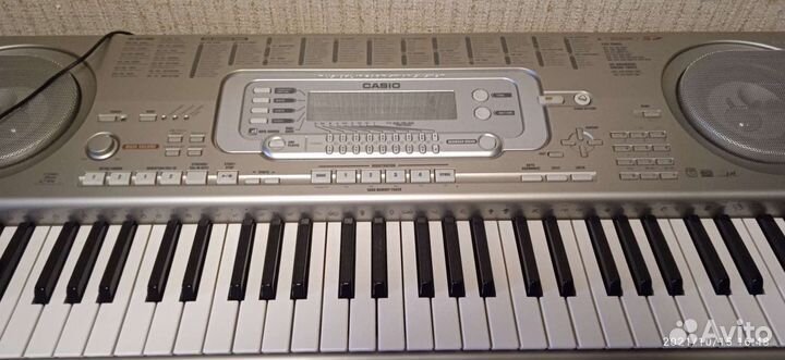 Синтезатор casio