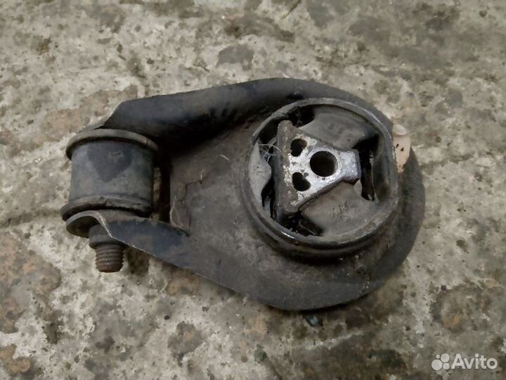 Подушка МКПП Ford Focus 2 2 поколение hxdb 1.6