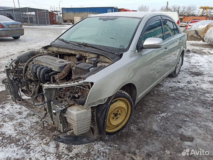 Блок предохранителей Toyota Avensis 2007 827340503