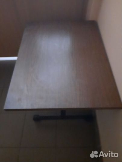 Журнальный столик