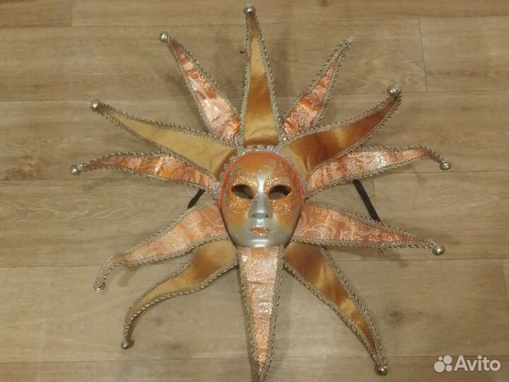 Маска карнавальная