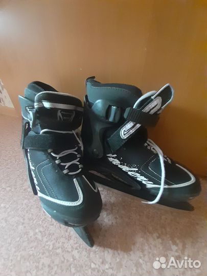 Коньки хоккейные