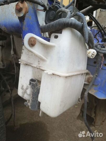 Бачок омывателя на Lifan Solano