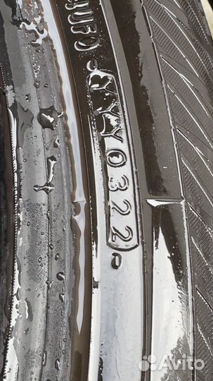 Yokohama Ice Guard IG65 235/55 R19 65G