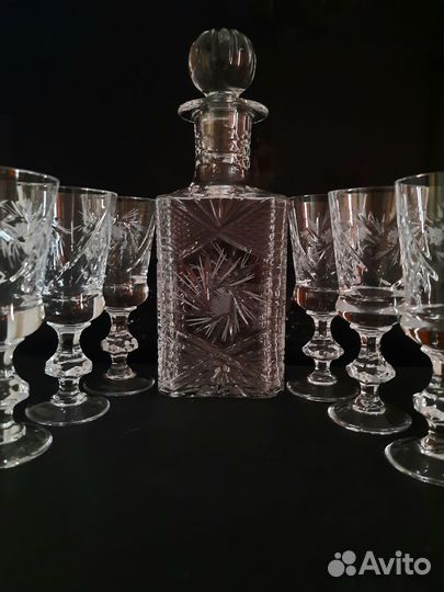 Графин хрустальный с бокалами
