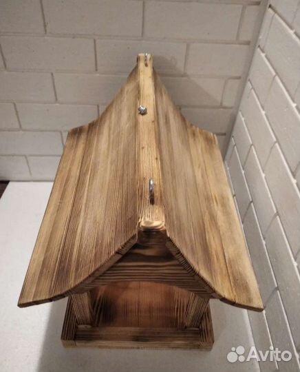 Кормушка для птиц