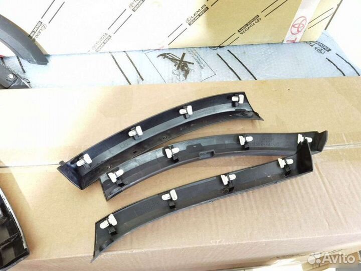 Расширители Toyota Fortuner