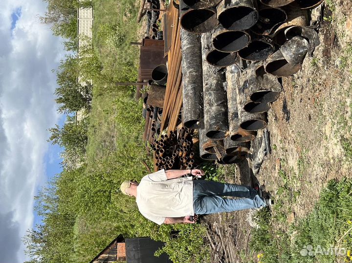 Труба новая 300х15 мм