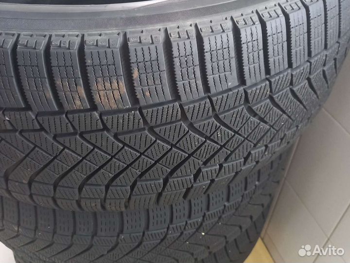 Шины Pirelli 285/60 R18