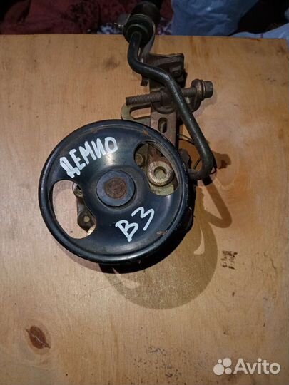 Насос гидроусилителя Мазда Демио В3