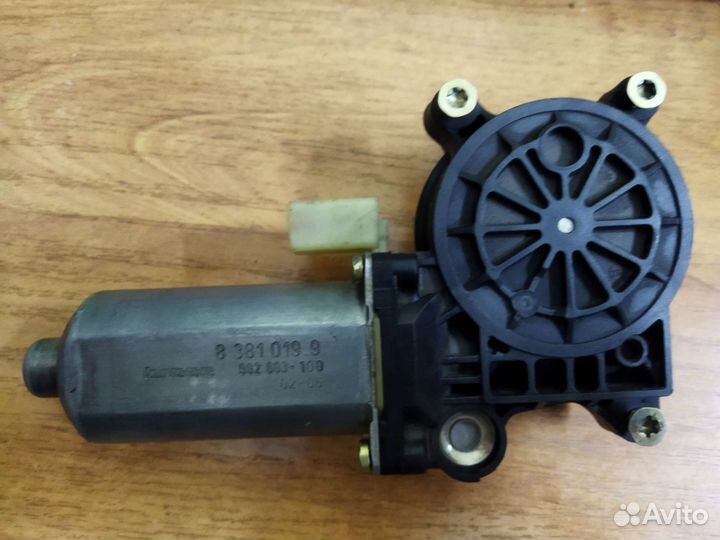 Стеклоподъёмник BMW x5 E53