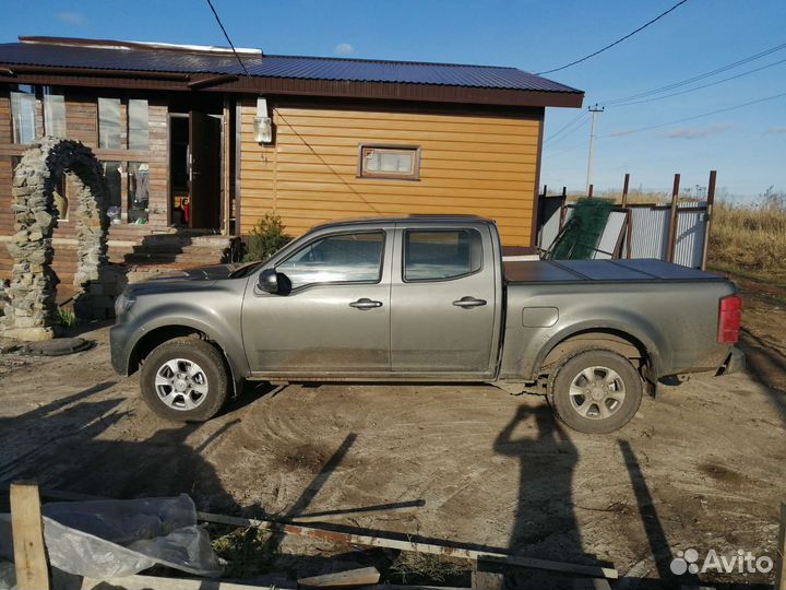 Водитель-курьер до1т