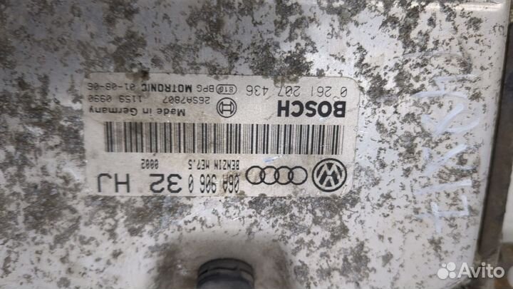 Блок управления двигателем Skoda Octavia Tour