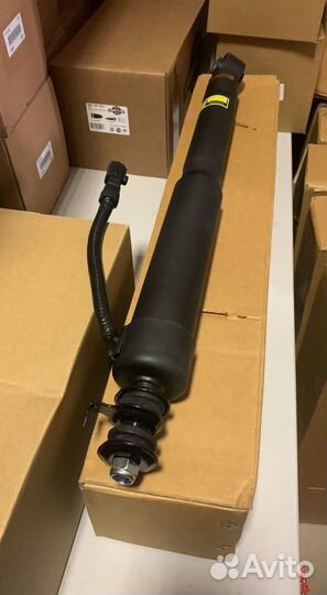 Задний амортизатор Lexus GX460