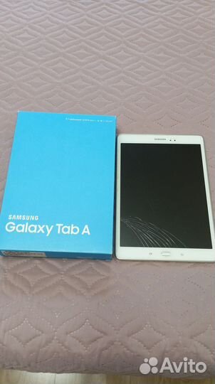 Планшет Samsung Galaxy Tab A 9.7 SM-T550