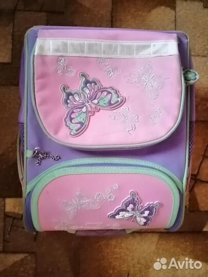 Портфель школьный для девочки