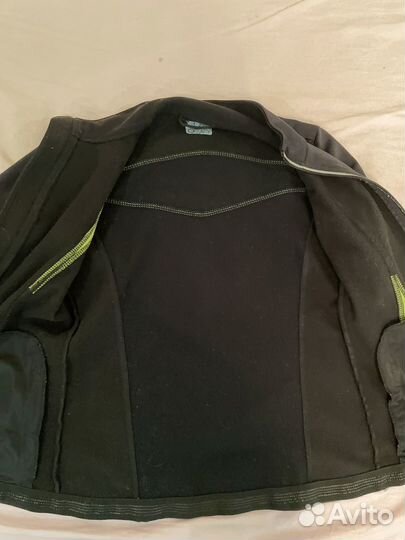 Разминочный костюм