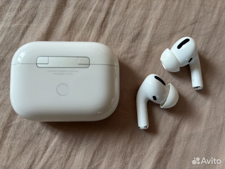 AirPods Pro (1 Gen) оригинал