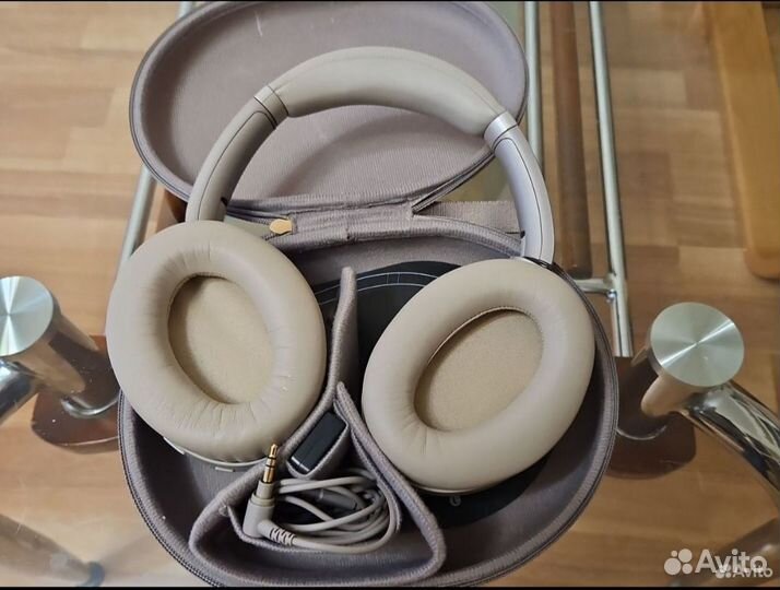 Беспроводные наушники Sony WH 1000XM3