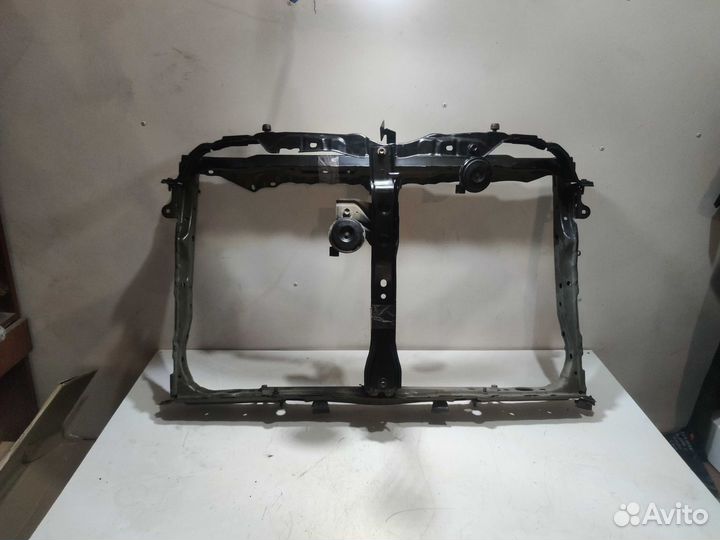 Панель передняя телевизор Toyota RAV4 40