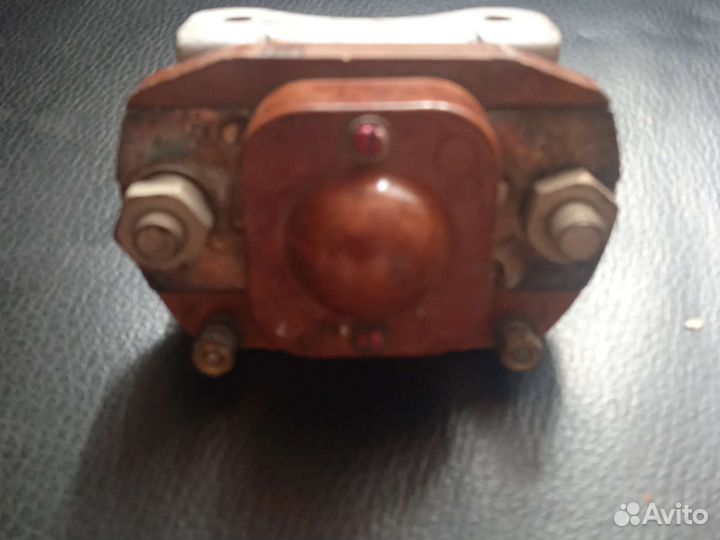 Контактор км-200дв