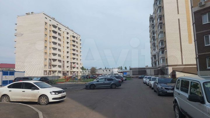 2-к. квартира, 50 м², 5/9 эт.